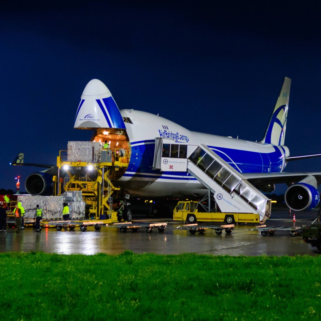 Time Critical Air Cargo Charter Services For Heavy Outsize Cargo